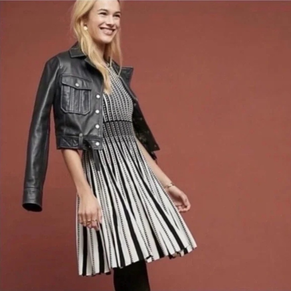 ANTHROPOLOGIE Maeve Baird Pleated Fit & Flare Sweater Dress size XS